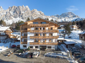 Camina Suite and Spa Cortina D'ampezzo